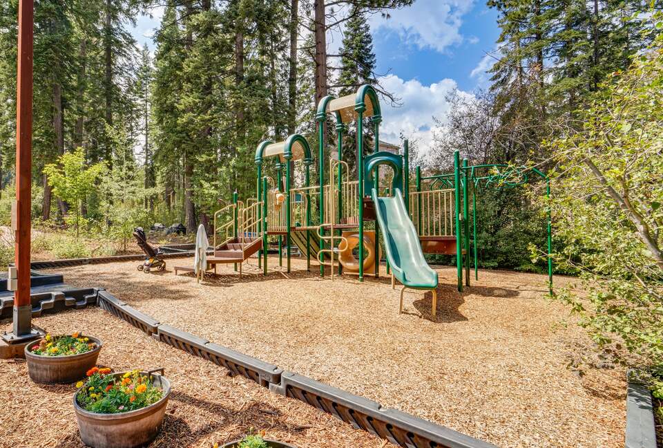 Northstar Alpine Ski In/Out Condo - Truckee, California