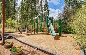 Northstar Alpine Ski In/Out Condo - Truckee, California