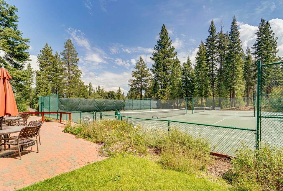 Northstar Alpine Ski In/Out Condo - Truckee, California