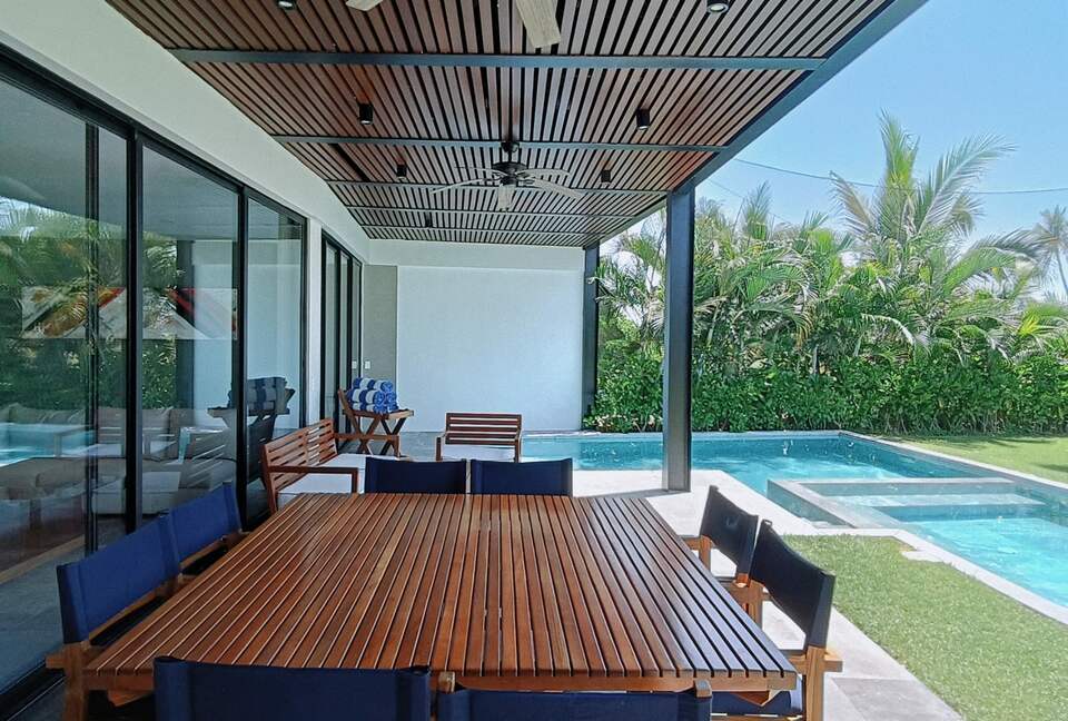 ATRIA - Acapulco de Juarez, Mexico