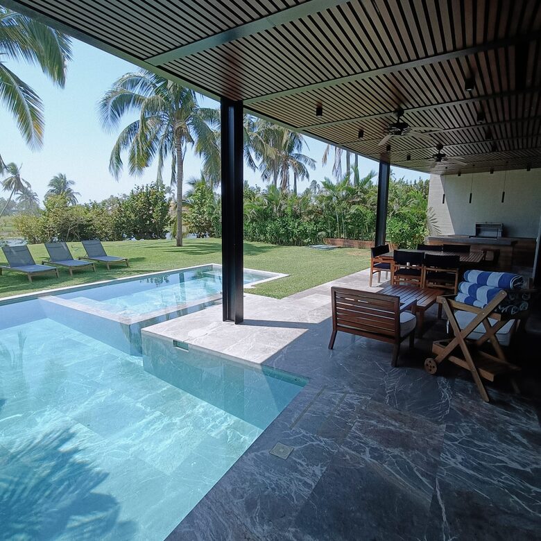 ATRIA - Acapulco de Juarez, Mexico