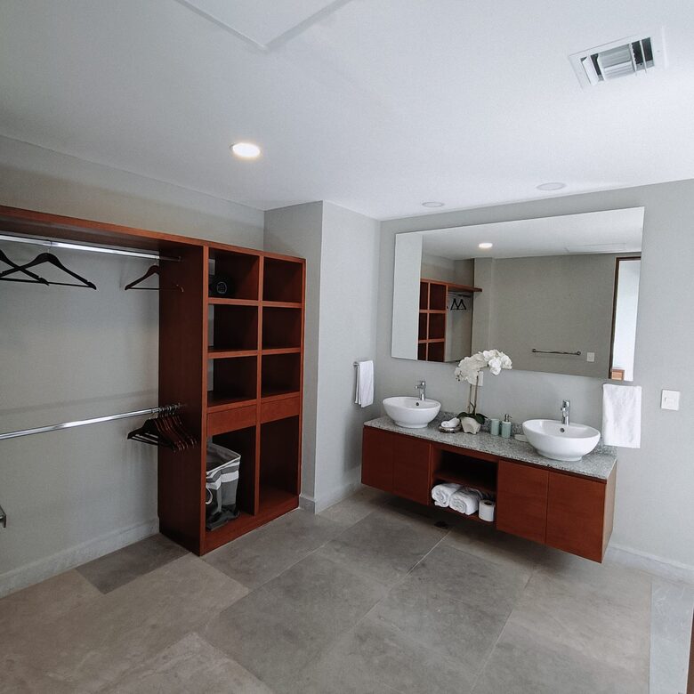 ATRIA - Acapulco de Juarez, Mexico