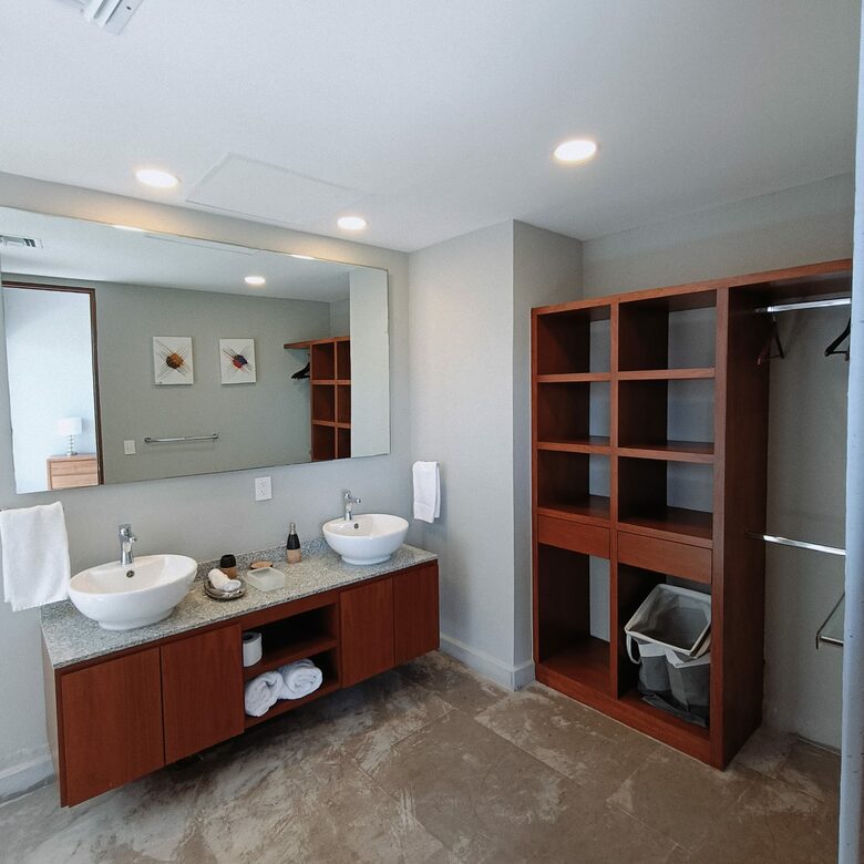 ATRIA - Acapulco de Juarez, Mexico