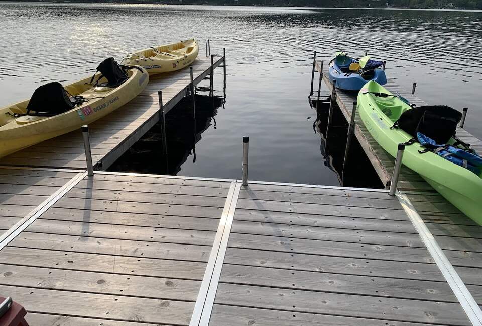 Peaceful Family Retreat on Lake Owassa - Newton, New Jersey