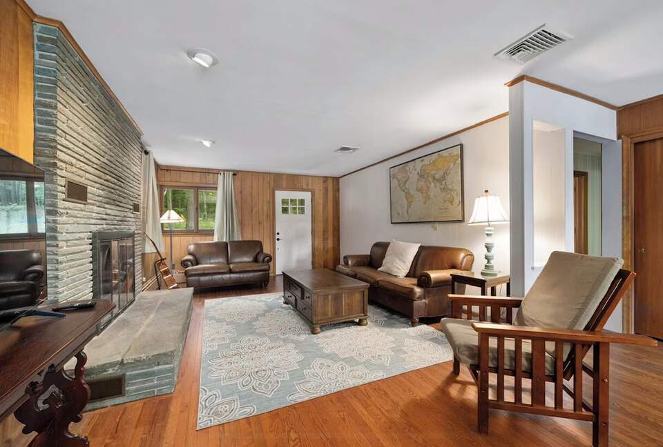 Peaceful Family Retreat on Lake Owassa - Newton, New Jersey