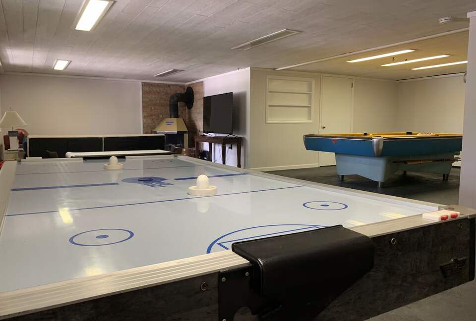 Peaceful Family Retreat on Lake Owassa - Newton, New Jersey