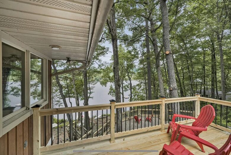 Peaceful Family Retreat on Lake Owassa - Newton, New Jersey