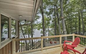 Peaceful Family Retreat on Lake Owassa - Newton, New Jersey