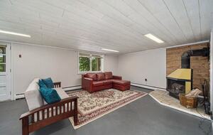 Peaceful Family Retreat on Lake Owassa - Newton, New Jersey