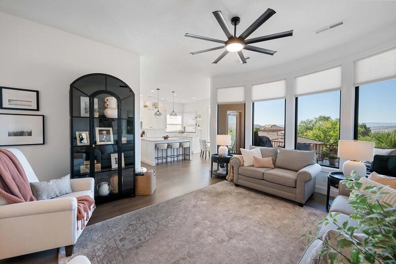 Red Rock Escape with Private Pool - St. George, Utah