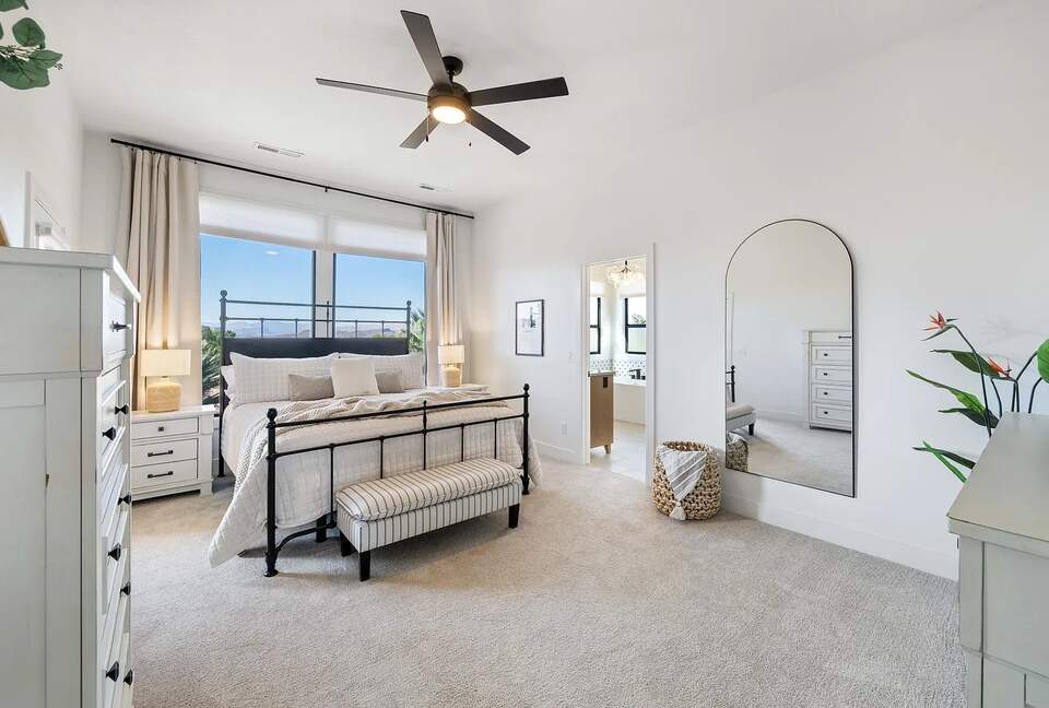 Red Rock Escape with Private Pool - St. George, Utah