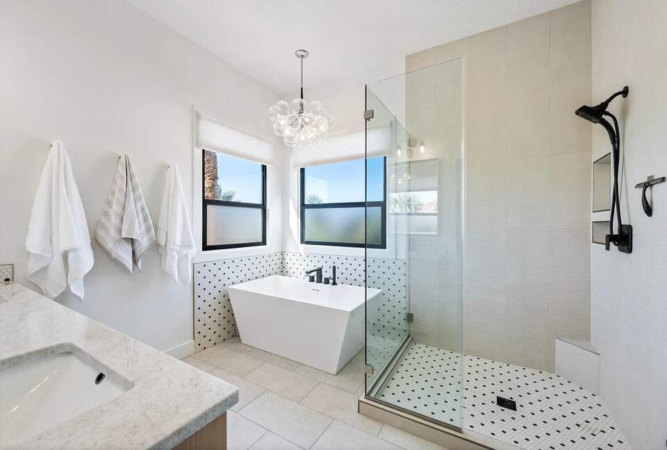 Red Rock Escape with Private Pool - St. George, Utah