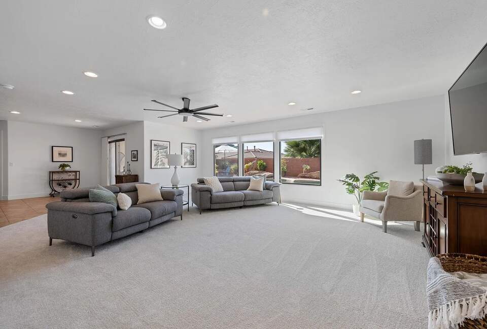 Red Rock Escape with Private Pool - St. George, Utah