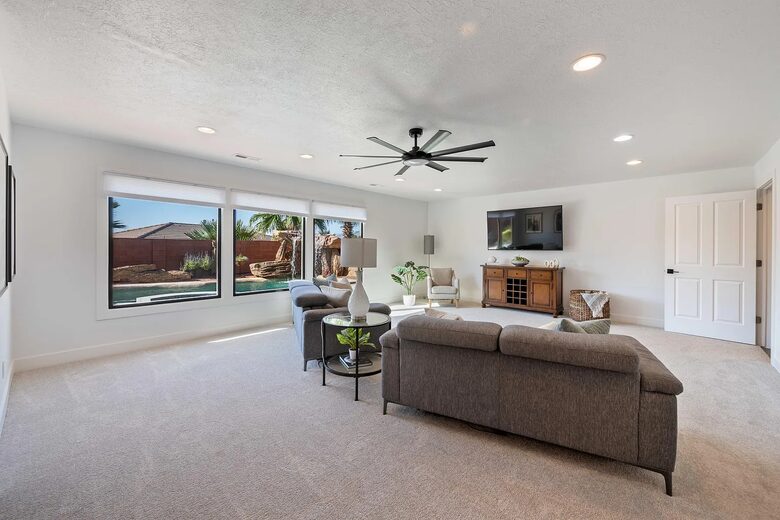 Red Rock Escape with Private Pool - St. George, Utah