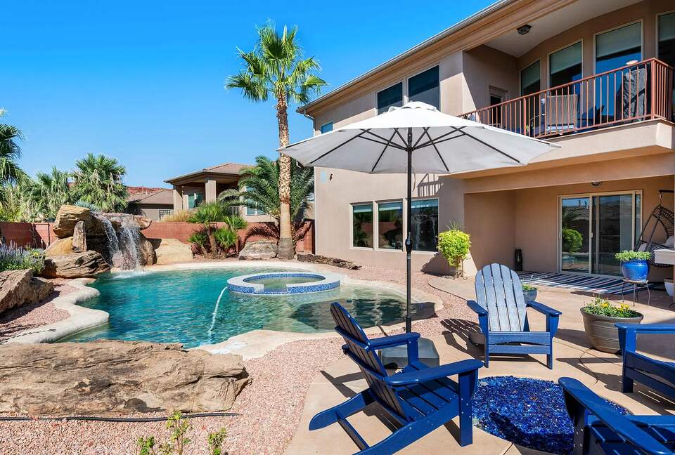 Red Rock Escape with Private Pool - St. George, Utah