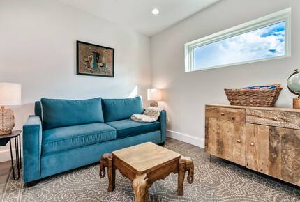 Modern Sevierville Escape | Mountain Views & Multi-Level Living - Sevierville, Tennessee