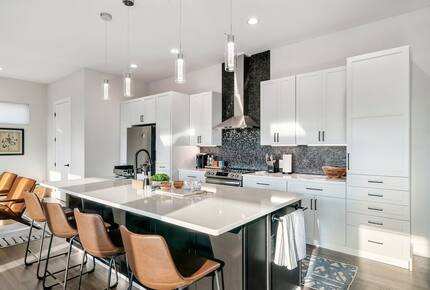 Modern Sevierville Escape | Mountain Views & Multi-Level Living - Sevierville, Tennessee