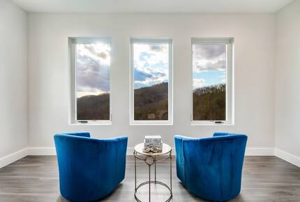 Modern Sevierville Escape | Mountain Views & Multi-Level Living - Sevierville, Tennessee