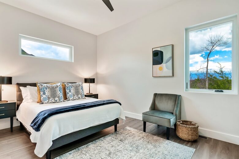 Modern Sevierville Escape | Mountain Views & Multi-Level Living - Sevierville, Tennessee