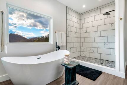 Modern Sevierville Escape | Mountain Views & Multi-Level Living - Sevierville, Tennessee