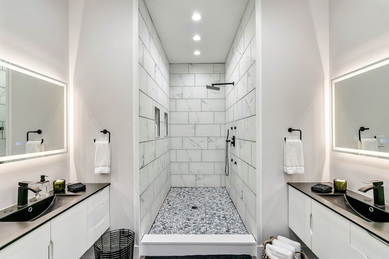 Modern Sevierville Escape | Mountain Views & Multi-Level Living - Sevierville, Tennessee