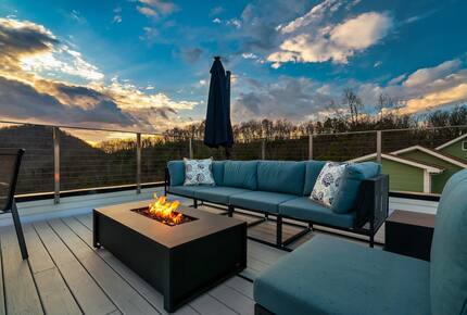 Modern Sevierville Escape | Mountain Views & Multi-Level Living - Sevierville, Tennessee