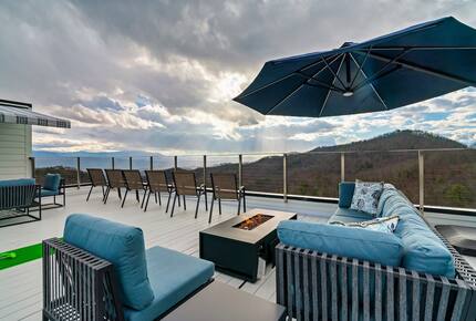 Modern Sevierville Escape | Mountain Views & Multi-Level Living - Sevierville, Tennessee