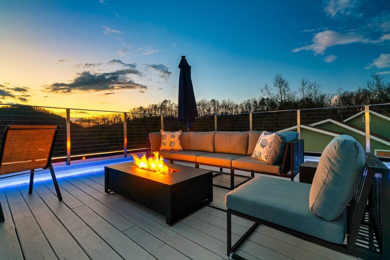 Modern Sevierville Escape | Mountain Views & Multi-Level Living - Sevierville, Tennessee