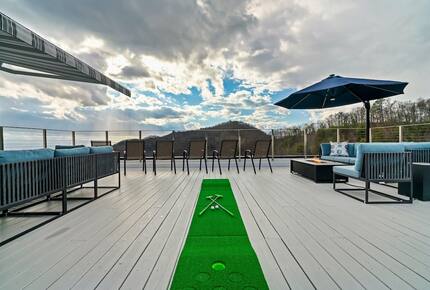 Modern Sevierville Escape | Mountain Views & Multi-Level Living - Sevierville, Tennessee