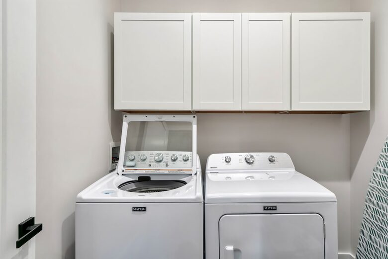 Modern Sevierville Escape | Mountain Views & Multi-Level Living - Sevierville, Tennessee