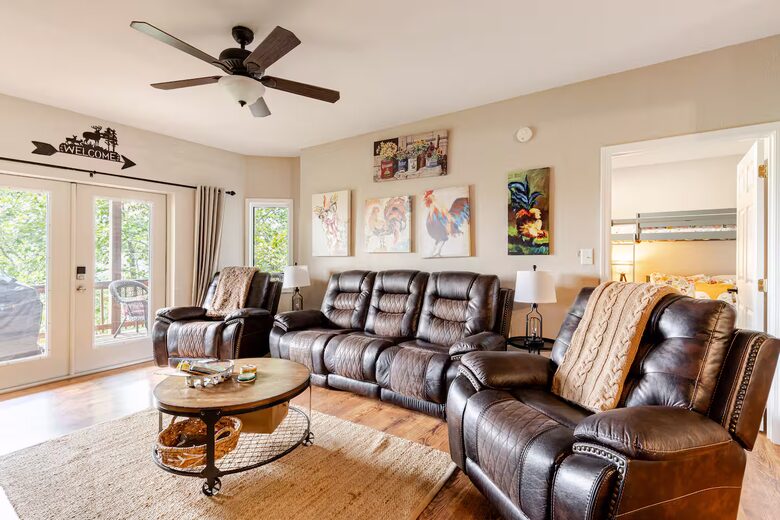 Spacious North Carolina Escape with Hot Tub & Fire Pit - Franklin, North Carolina