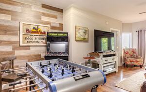 Spacious North Carolina Escape with Hot Tub & Fire Pit - Franklin, North Carolina