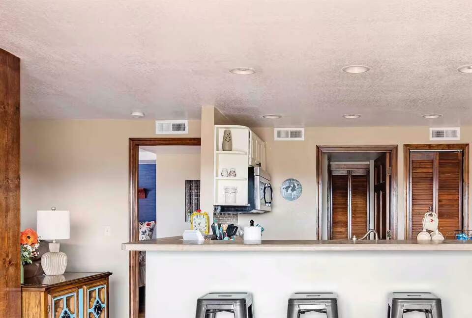 Spacious North Carolina Escape with Hot Tub & Fire Pit - Franklin, North Carolina