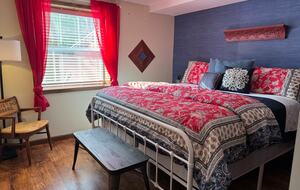 Spacious North Carolina Escape with Hot Tub & Fire Pit - Franklin, North Carolina