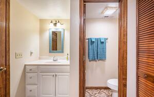 Spacious North Carolina Escape with Hot Tub & Fire Pit - Franklin, North Carolina