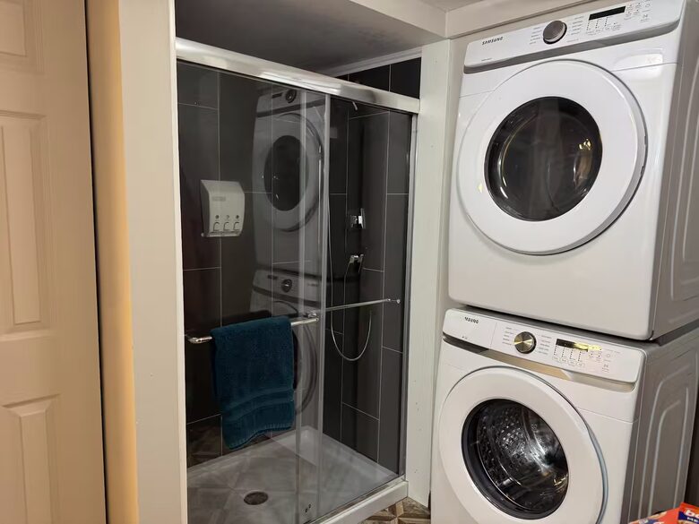 Spacious North Carolina Escape with Hot Tub & Fire Pit - Franklin, North Carolina