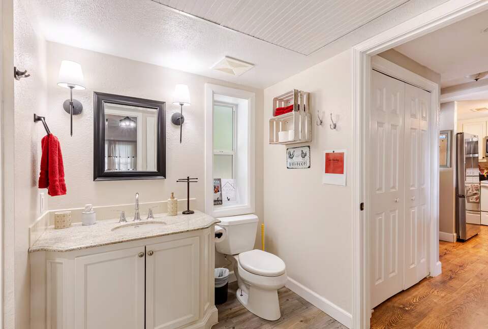 Spacious North Carolina Escape with Hot Tub & Fire Pit - Franklin, North Carolina