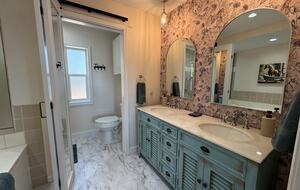 Spacious North Carolina Escape with Hot Tub & Fire Pit - Franklin, North Carolina