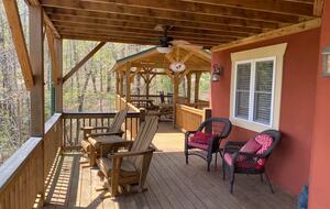 Spacious North Carolina Escape with Hot Tub & Fire Pit - Franklin, North Carolina