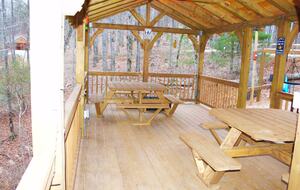 Spacious North Carolina Escape with Hot Tub & Fire Pit - Franklin, North Carolina