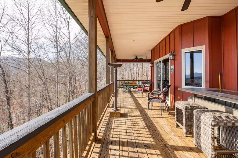 Spacious North Carolina Escape with Hot Tub & Fire Pit - Franklin, North Carolina