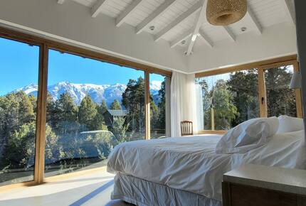 Elegant Mountain Home with Breathtaking Patagonian Views - Bariloche, Argentina