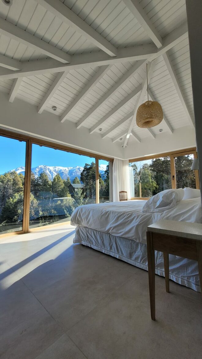 Elegant Mountain Home with Breathtaking Patagonian Views - Bariloche, Argentina