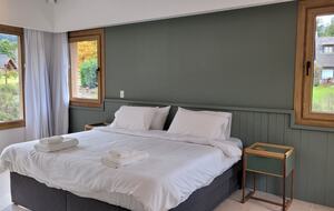 Elegant Mountain Home with Breathtaking Patagonian Views - Bariloche, Argentina