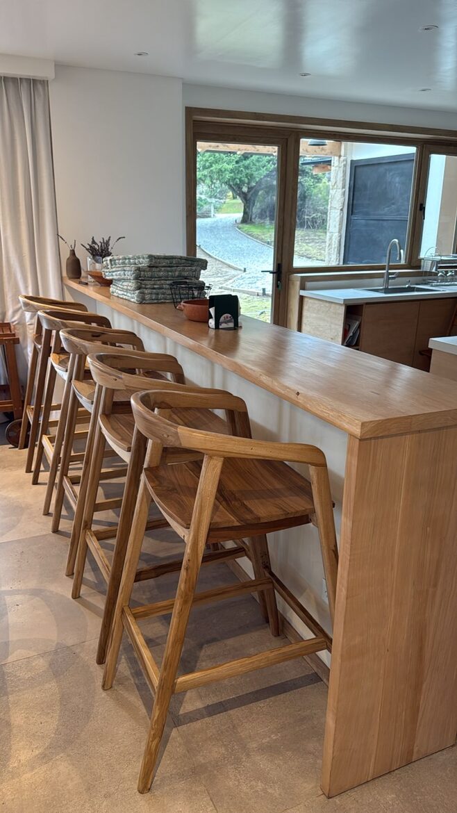 Elegant Mountain Home with Breathtaking Patagonian Views - Bariloche, Argentina