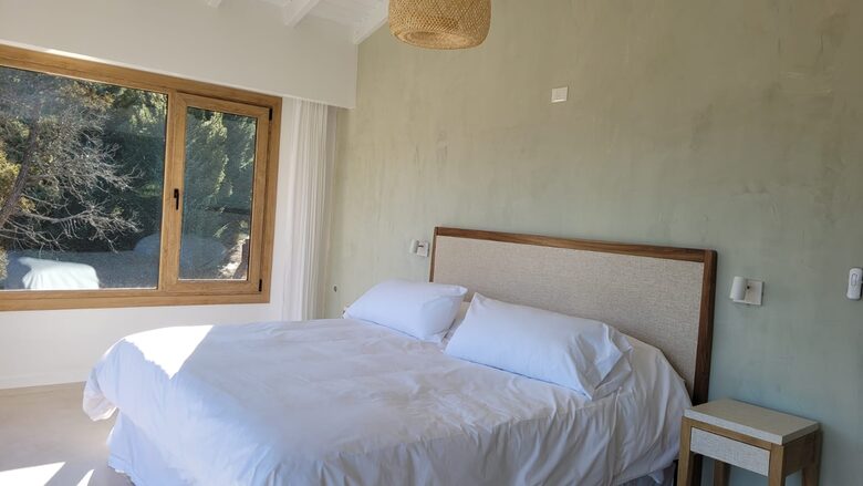 Elegant Mountain Home with Breathtaking Patagonian Views - Bariloche, Argentina