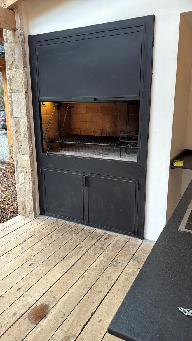 Elegant Mountain Home with Breathtaking Patagonian Views - Bariloche, Argentina