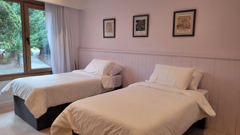 Elegant Mountain Home with Breathtaking Patagonian Views - Bariloche, Argentina