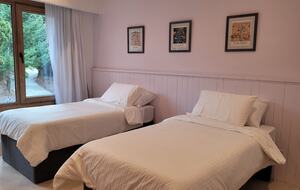 Elegant Mountain Home with Breathtaking Patagonian Views - Bariloche, Argentina