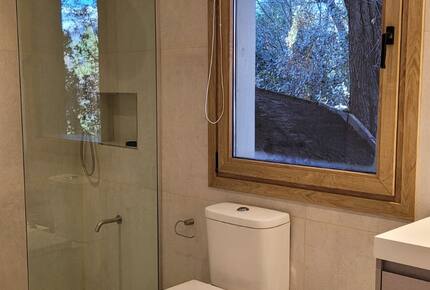 Elegant Mountain Home with Breathtaking Patagonian Views - Bariloche, Argentina